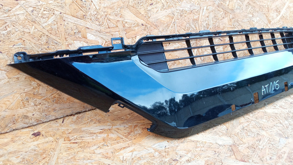 TOYOTA RAV 4 V 19- ATRAPA KRATKA DOLNA GRILL