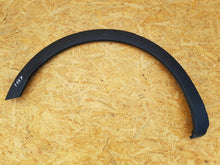Załaduj zdjęcie do przeglądarki galerii, OPEL GRANDLAND X LISTWA BŁOTNIKA TYŁ PRAWY