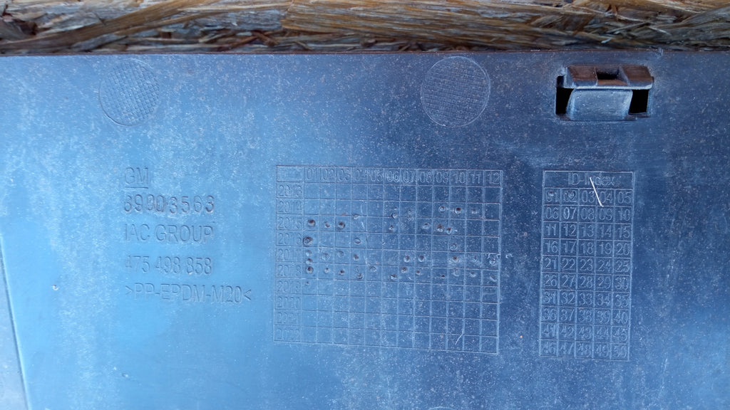 OPEL CORSA E 14- KÜHLERGRILL UNTEN BLENDE