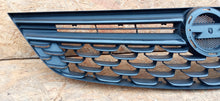 Load image into Gallery viewer, OPEL ASTRA K V 15- ATRAPA KRATKA GRILL ZDERZAKA PRZEDNIEGO BLACK 13423640