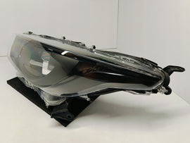 TOYOTA YARIS IV 4 P21 19- PHARE AVANT GAUCHE LENTILLE KOITO K0-6 EU
