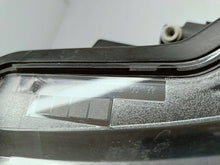 Laden Sie das Bild in den Galerie-Viewer, TOYOTA YARIS III LIFT 17- SCHEINWERFER RECHTS VORNE LINSE+LED EU KOITO OD-197