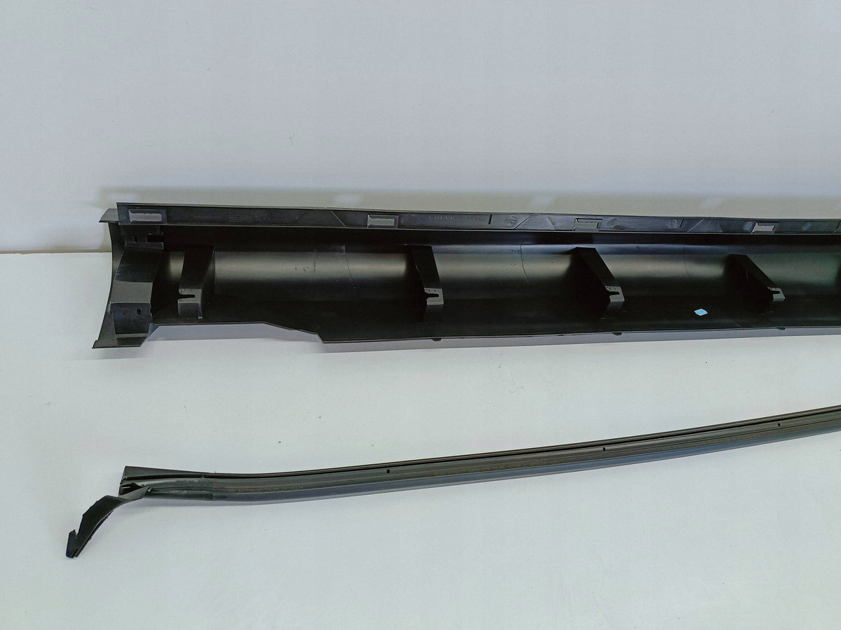 Volvo XC60 I Lift 14- Schwellerleiste Abdeckung Rechts Original (oe) 39819619 — Foto 9 von 15