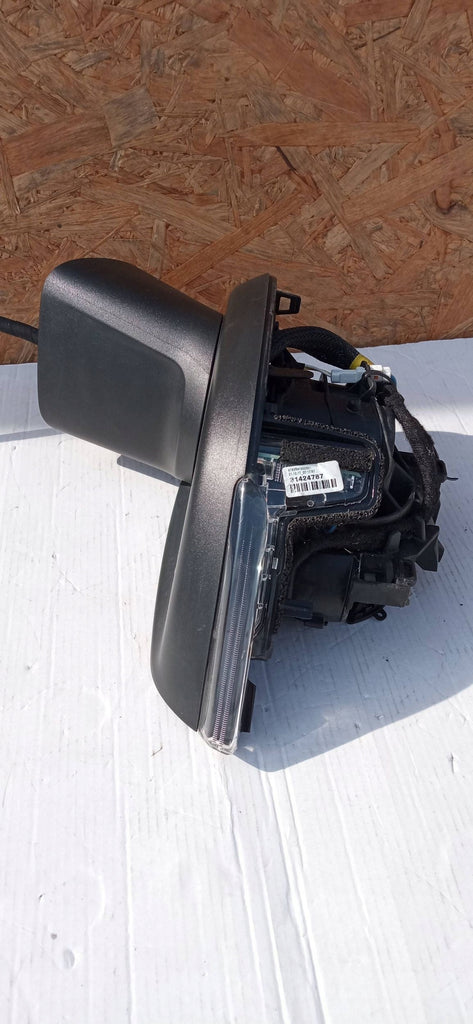 Volvo XC60 II 17- LUSTERKO ZEWNĘTRZNE BOCZNE LEWE 14 PIN 31424787