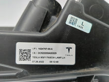 Laden Sie das Bild in den Galerie-Viewer, TESLA 3 LIFT Y 20- HALOGEN DRL LEWY LAMPA PRZECIWMGIELNA LED 1624797-00-A