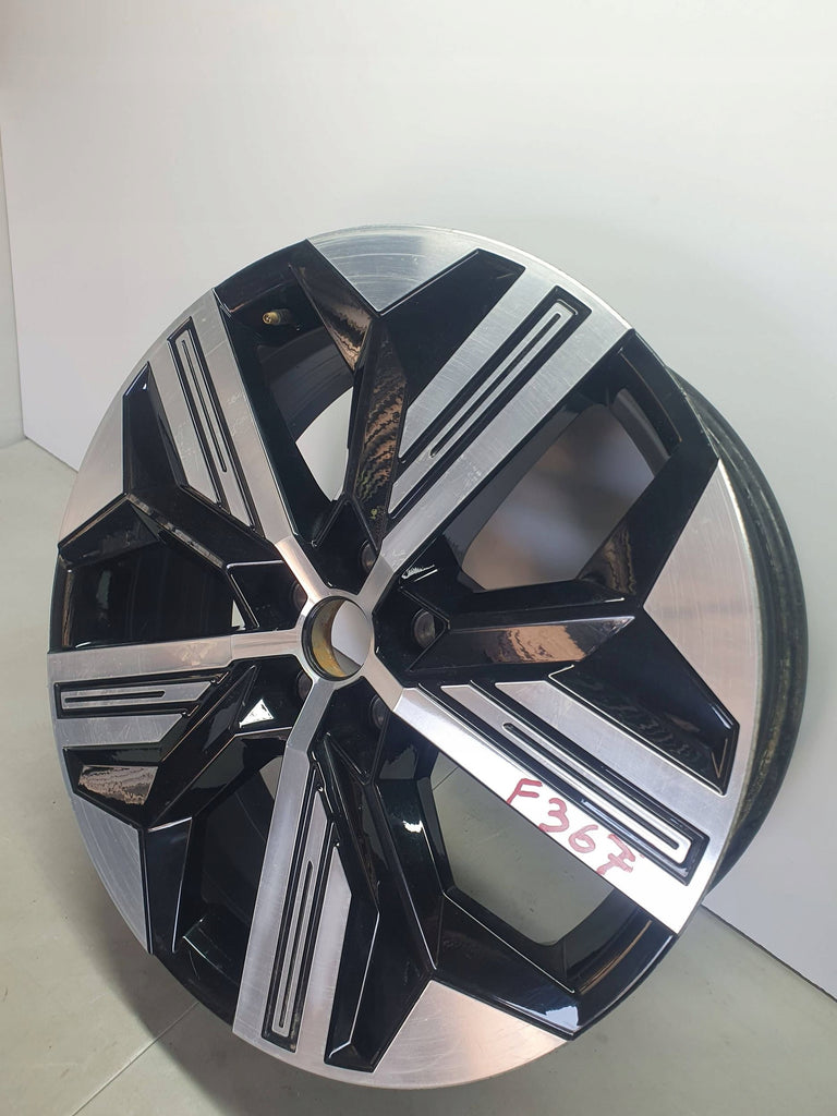 RENAULT MEGANE V E-TECH FELGA ALUMINIOWA 7.0"x20" 5x114.3 ET34 403008508R