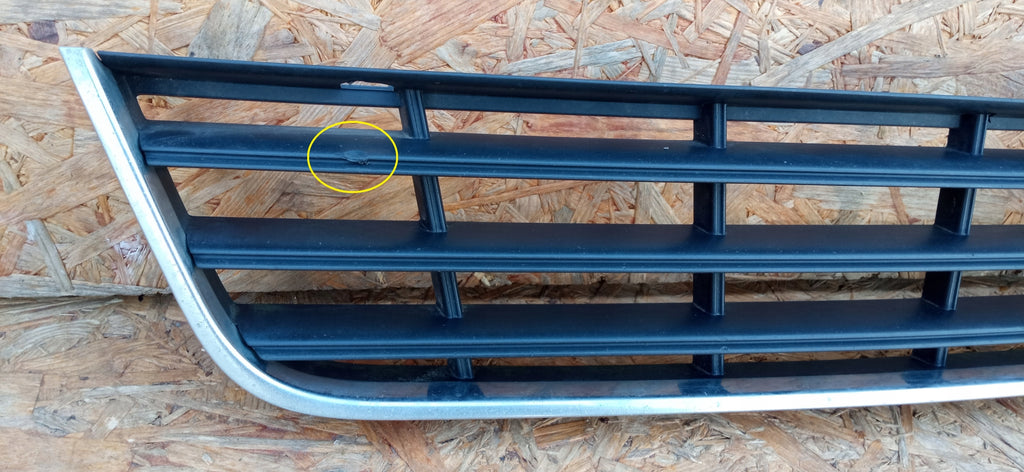 VOLKSWAGEN PASSAT B6 05- ATRAPA KRATKA GRILL ZDERZAKA PRZEDNIEGO 3C0853677