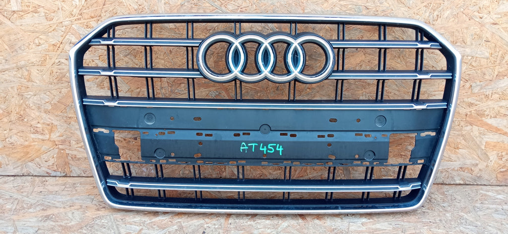 AUDI A6 C7 LIFT 14- KÜHLERGRILL MITTE STOSSSTANGE VORNE 4G0853651BP