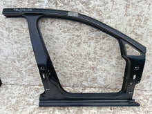 Load image into Gallery viewer, VOLKSWAGEN GOLF VII 12- POSZYCIE BOK SŁUPEK PRAWY PRZÓD FARTUCH 5G4809606D