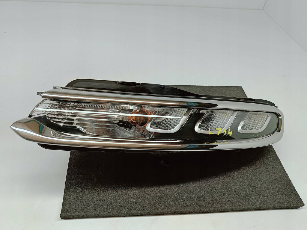 CITROEN C3 III 16- LAMPA LEWA ŚWIATŁO DRL LEWE PRZÓD LED 9823313080