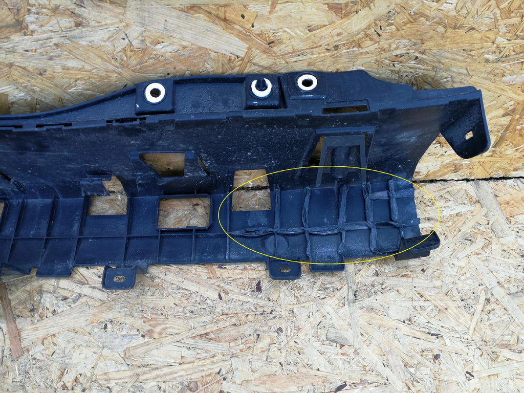 CITROEN C4 GRAND PICASSO II 14- ŚLIZG WSPORNIK ZDERZAKA TYŁ 9677307680