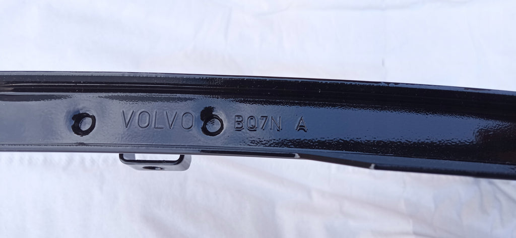 VOLVO XC60 I 09- ZIERLEISTE TÜRSÄULE RECHTS HINTEN NEU 31299910