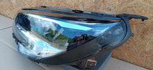Załaduj zdjęcie do przeglądarki galerii, OPEL CORSA F 19- LAMPA LEWA PRZÓD PRZEDNIA FULL LED 39162653