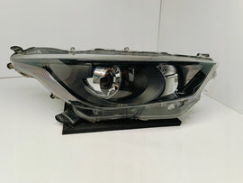 TOYOTA YARIS IV 4 P21 19-LAMPA REFLEKTOR PRAWY PRZÓD SOCZEWKA KOITO K0-6 EU