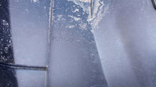Laden Sie das Bild in den Galerie-Viewer, TOYOTA HILUX VIII 15- HECKBUMPER HINTEN TRITTSTUFE MITTE PC176-0K00S