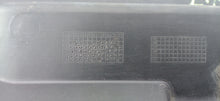 Załaduj zdjęcie do przeglądarki galerii, RENAULT TRAFIC III 3 14- ATRAPA KRATKA GRILL ZDERZAKA PRZÓD 623108673R