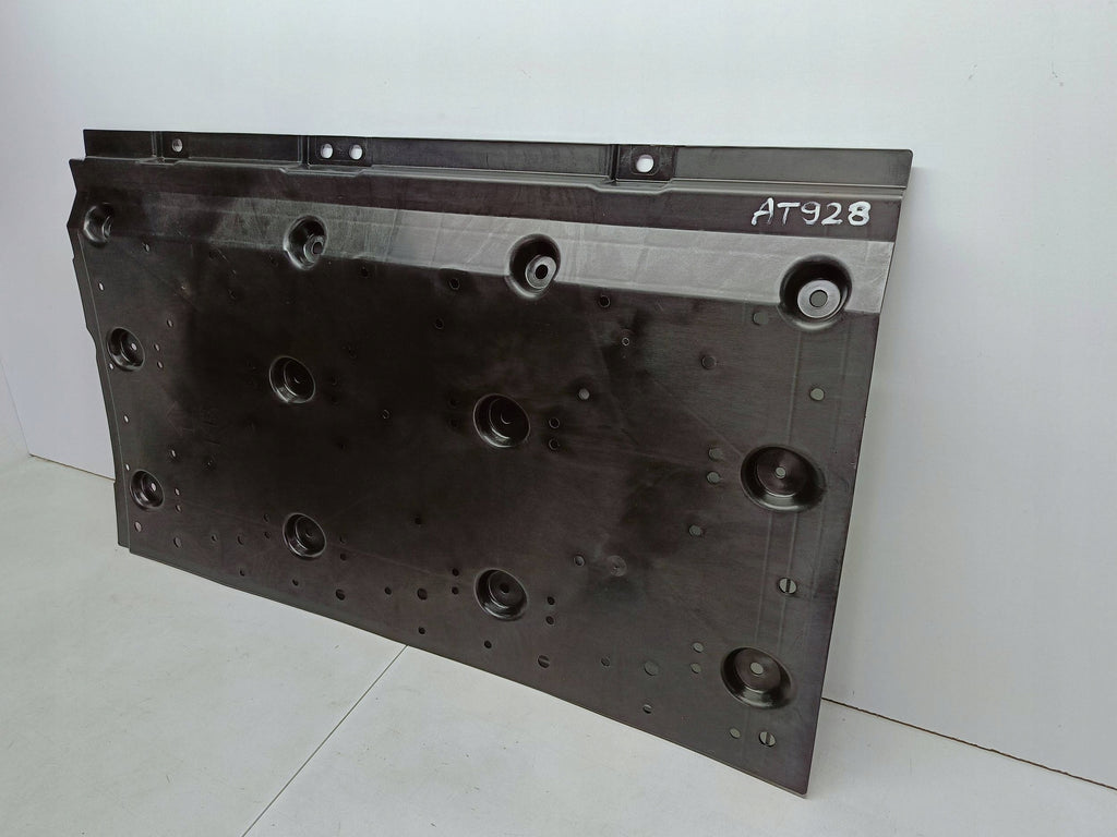 Nissan Ariya FE0 21- OSŁONA PŁYTA OCHRONNA PODWOZIA LEWY PRZÓD 74815-5MP0E