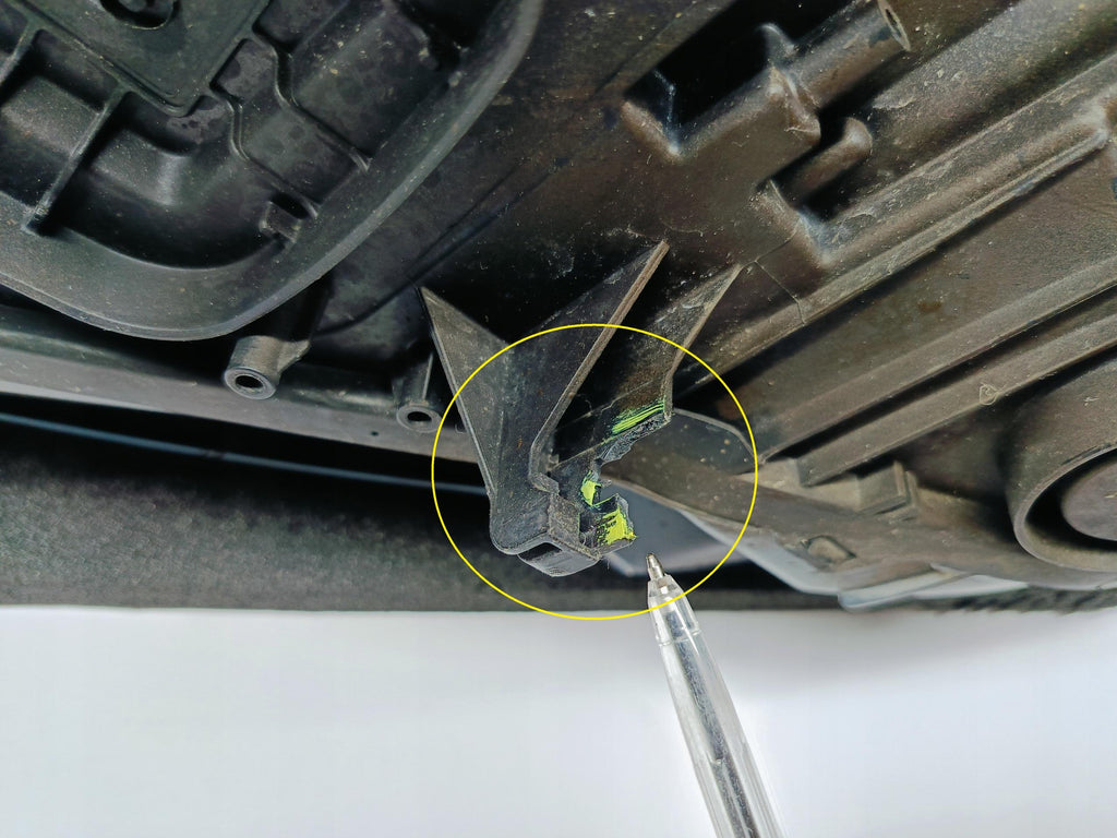 OPEL CROSSLAND X 17- LAMPA PRAWA PRZÓD PRZEDNIA ZWYKŁA H7+LED 13467968