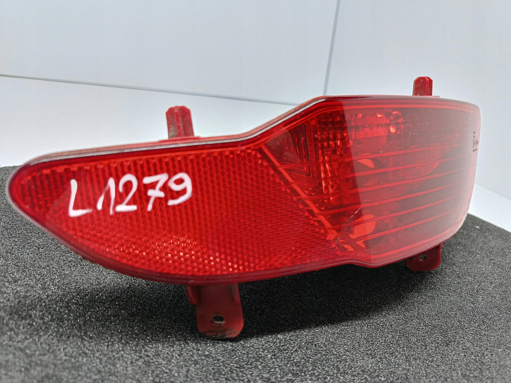 PEUGEOT 5008 II 17- LAMPA PRAWA TYLNA ZDERZAKA PRZECIWMGIELNA 9811981980