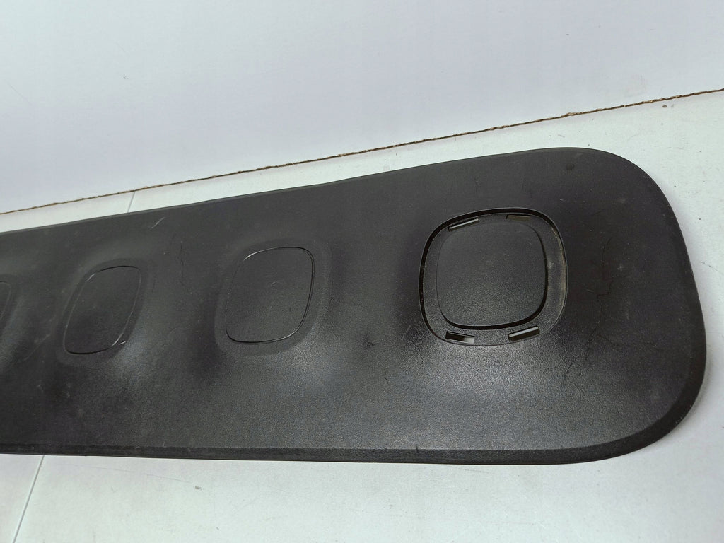 Citroen C3 Aircross 17- LISTWA NAKŁADKA DRZWI PRAWA PRZÓD 9813090877