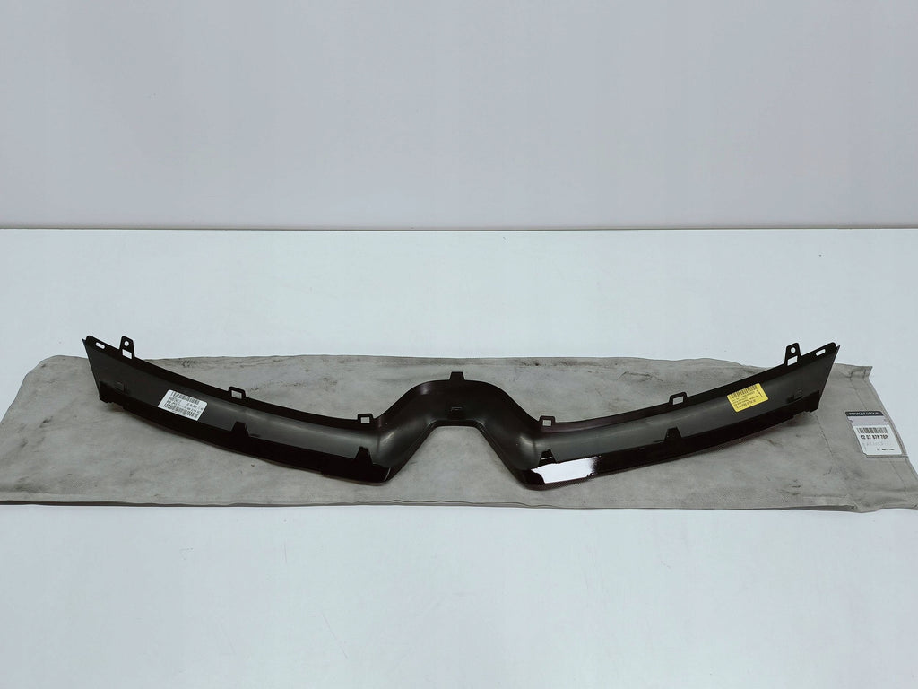 Renault Clio IV 12- ATRAPA LISTWA GÓRNA NAKŁADKA ZDERZAKA PRZÓD 620787878R
