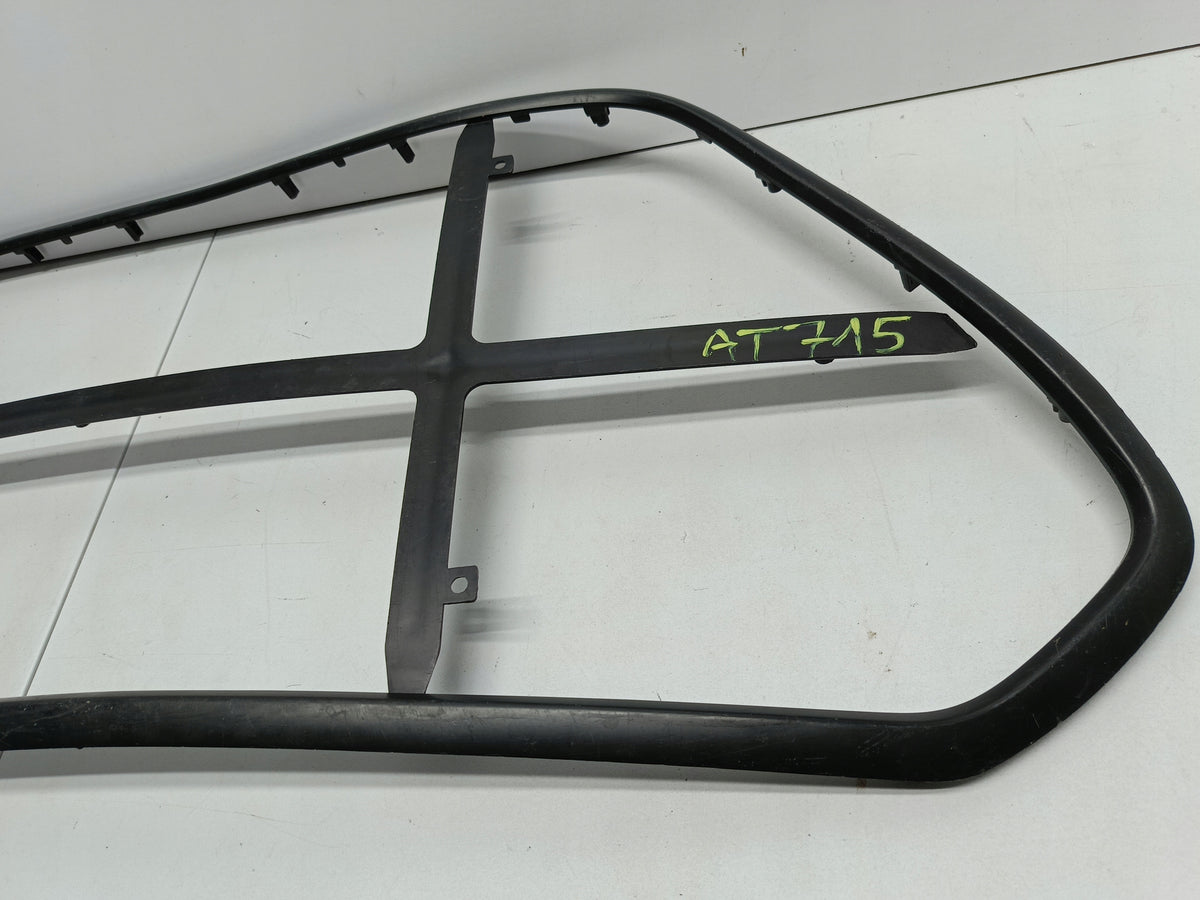 Hyundai I30 II Lift 14- Frame Grille Grille Front Bumper 86351-A6600 — photo 4 of 10