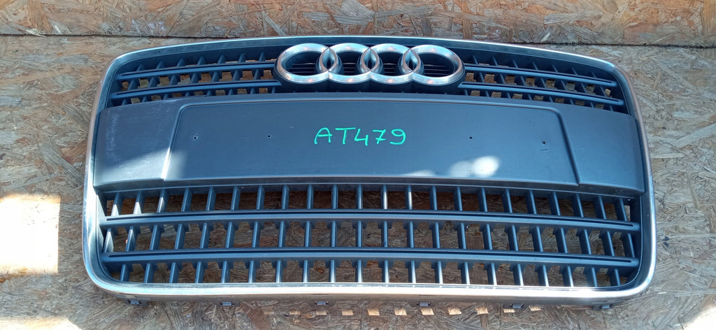 AUDI Q7 4L 06- ATRAPA KRATKA ŚRODKOWA GRILL ZDERZAKA PRZÓD 4L0853651