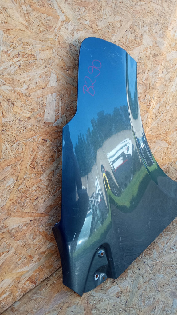PEUGEOT 208 BŁOTNIK PRAWY PRZÓD PRZEDNI