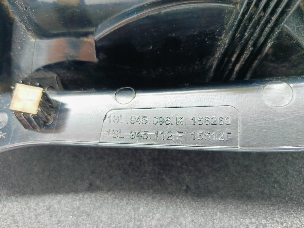 SEAT MII KF1 11- RÜCKLEUCHTE RECHTS HINTEN RECHTE HINTERE FARBE EU OEM 1SL945096K