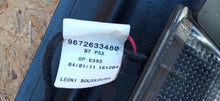 Laden Sie das Bild in den Galerie-Viewer, CITROEN C4 II B7 10- SPOILER LOTKA DASZEK KLAPY BAGAŻNIKA TYŁ 96882677XT