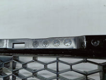 Laden Sie das Bild in den Galerie-Viewer, Mazda 3 IV BP 19- KÜHLERGRILL STOSSSTANGE VORNE BCKN-50711