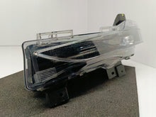 Załaduj zdjęcie do przeglądarki galerii, TESLA MODEL Y MY 20- HALOGEN DRL LEWY PRZECIWMGIELNY LED 1507932-10-C