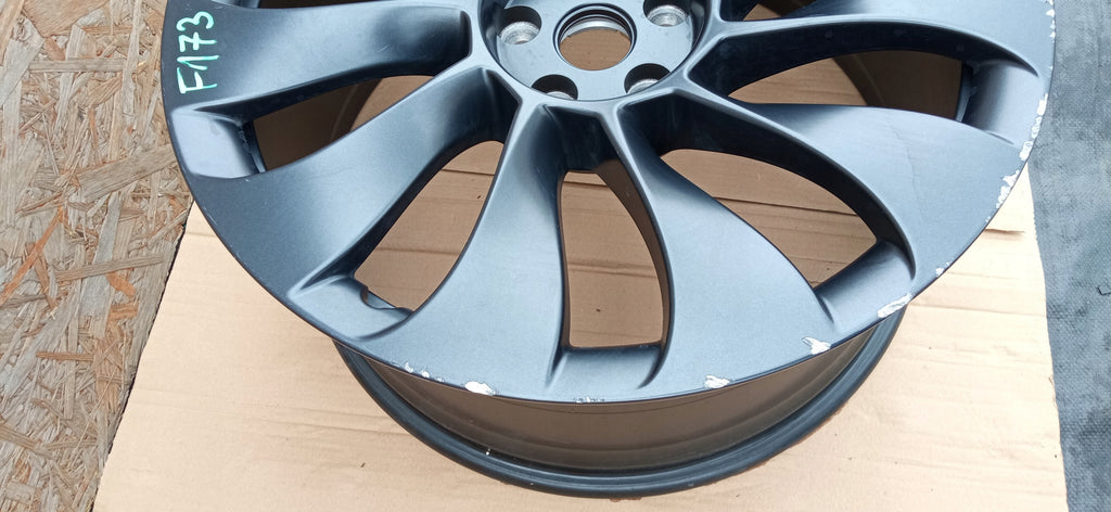 FELGA ALUMINIOWA TESLA 10,5X21 1188227-00-C ET48