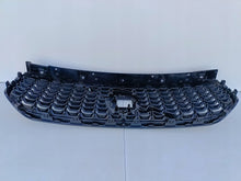 Load image into Gallery viewer, VOLVO XC40 LIFT R-DESIGN 22- ATRAPA GRILL KRATKA ZDERZAKA PRZÓD 32291466