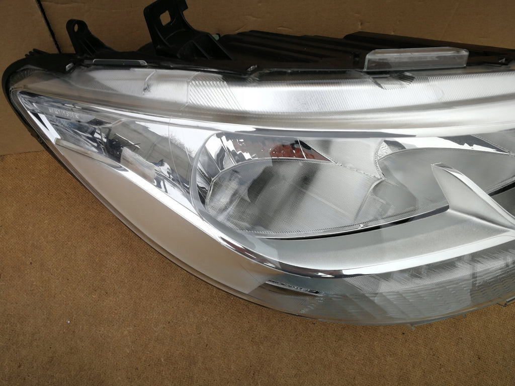 MERCEDES BENZ SPRINTER W910 18- LAMPA PRAWA PRZÓD H7 H15 A9109060100