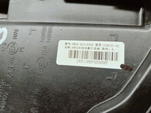 Laden Sie das Bild in den Galerie-Viewer, BYD Dolphin EV 22- SCHEINWERFER RECHTS VORN FULL LED EU EM2E-4121020
