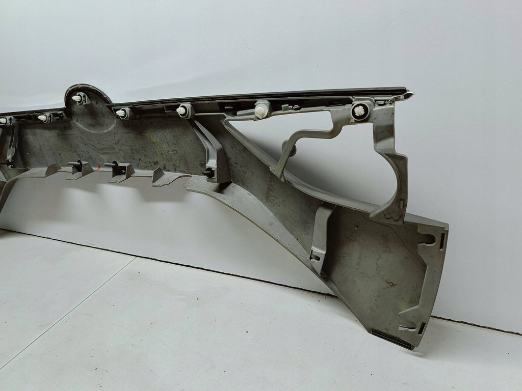 Toyota Avensis T27 LIFT 15- ZIERLEISTE HECKKLAPPE HINTEN 76811-05140