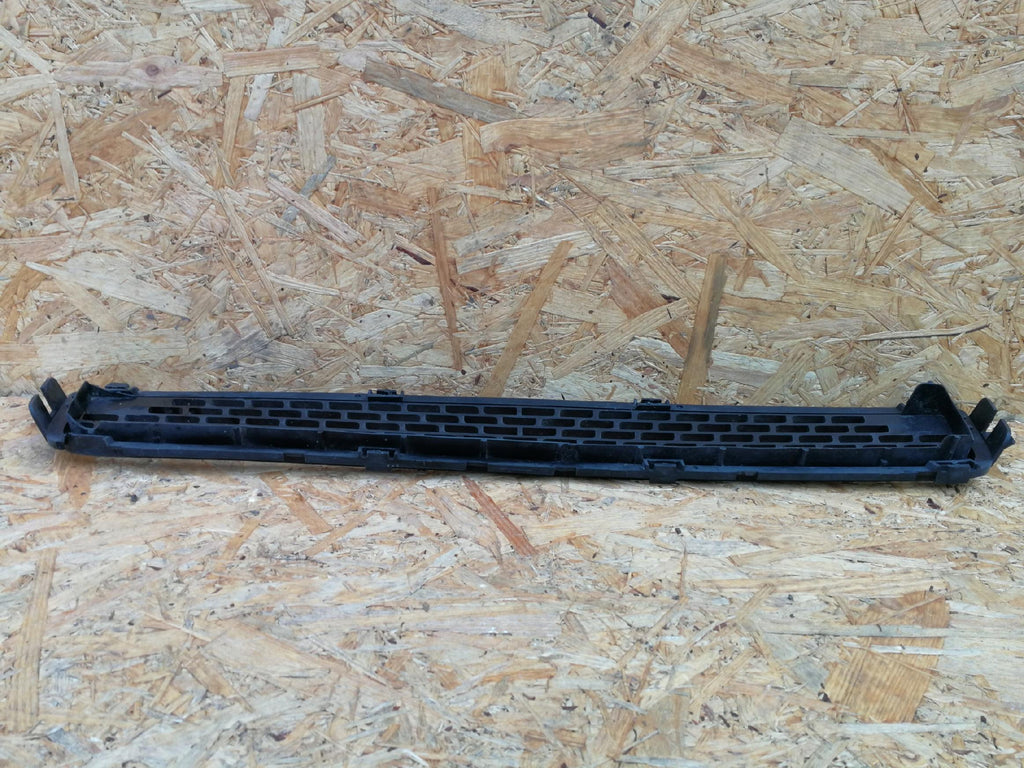 VOLVO V70 III S80 II 07- KÜHLERGRILL STOSSSTANGE VORNE 30763113