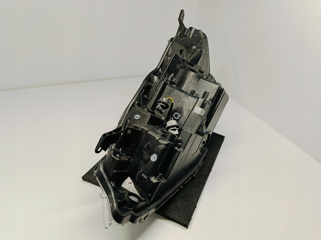 TOYOTA YARIS III FACELIFT 17- SCHEINWERFER RECHTS VORNE KOITO OD-197