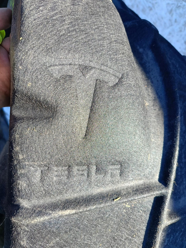 TESLA MODEL 3 III M3 21- NADKOLE PRAWY TYŁ PRAWE TYLNE 1081584-00-D
