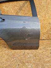 Laden Sie das Bild in den Galerie-Viewer, TOYOTA YARIS III 3 11-19 HINTERTÜR RECHTS