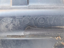 Laden Sie das Bild in den Galerie-Viewer, Toyota Yaris IV 4 XP21 19- NADKOLE LEWY PRZÓD LEWE PRZEDNIE 53876-K0020
