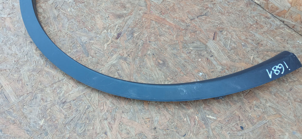 TESLA MODEL Y 22- KOTFLÜGELLEISTE HINTEN RECHTS 1658698-00-A