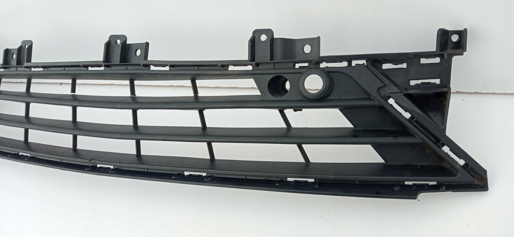 OPEL ASTRA K V LIFT 19- ATRAPA KRATKA GRILL ZDERZAKA PRZEDNIEGO 39130494
