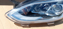 Załaduj zdjęcie do przeglądarki galerii, FORD FIESTA MK8 17- LAMPA LEWA PRZÓD PRZEDNIA SOCZEWKA +LED H1BB-13W030-CE