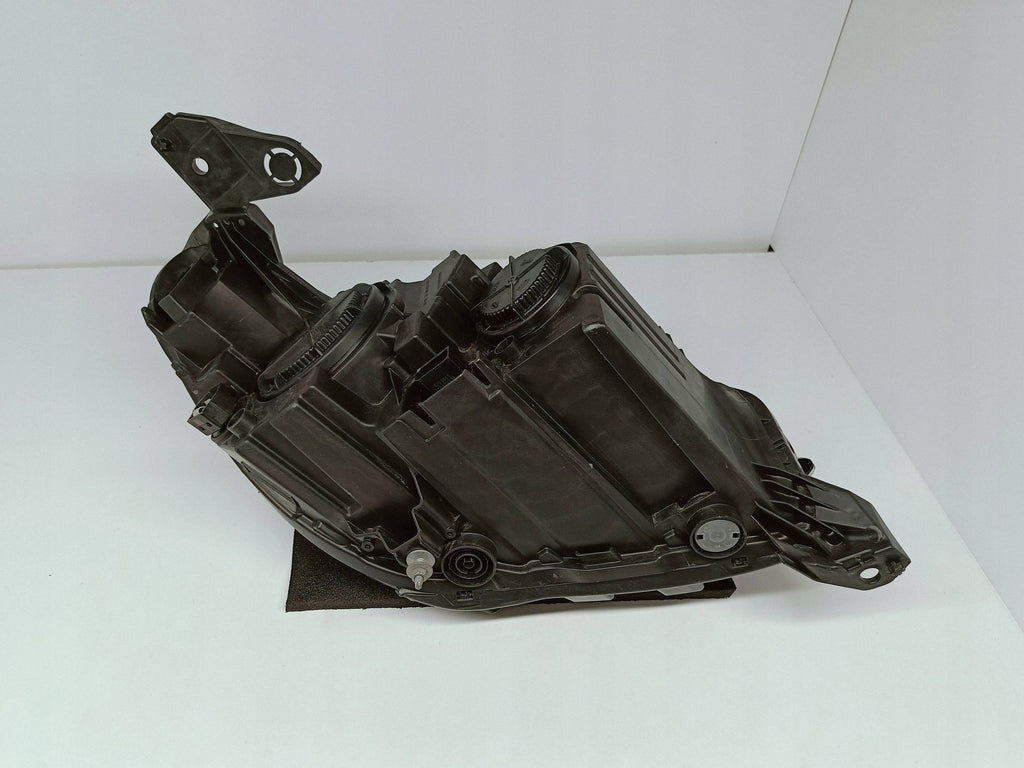 Opel Corsa F 19- SCHEINWERFER LINKS VORNE NORMAL H7 H15 EU 39162648