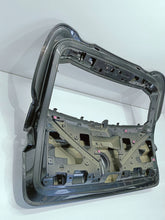 Laden Sie das Bild in den Galerie-Viewer, Mercedes-Benz EQC W293 19- HECKKLAPPE HINTERE KOFFERRAUMKLAPPE A2937420000