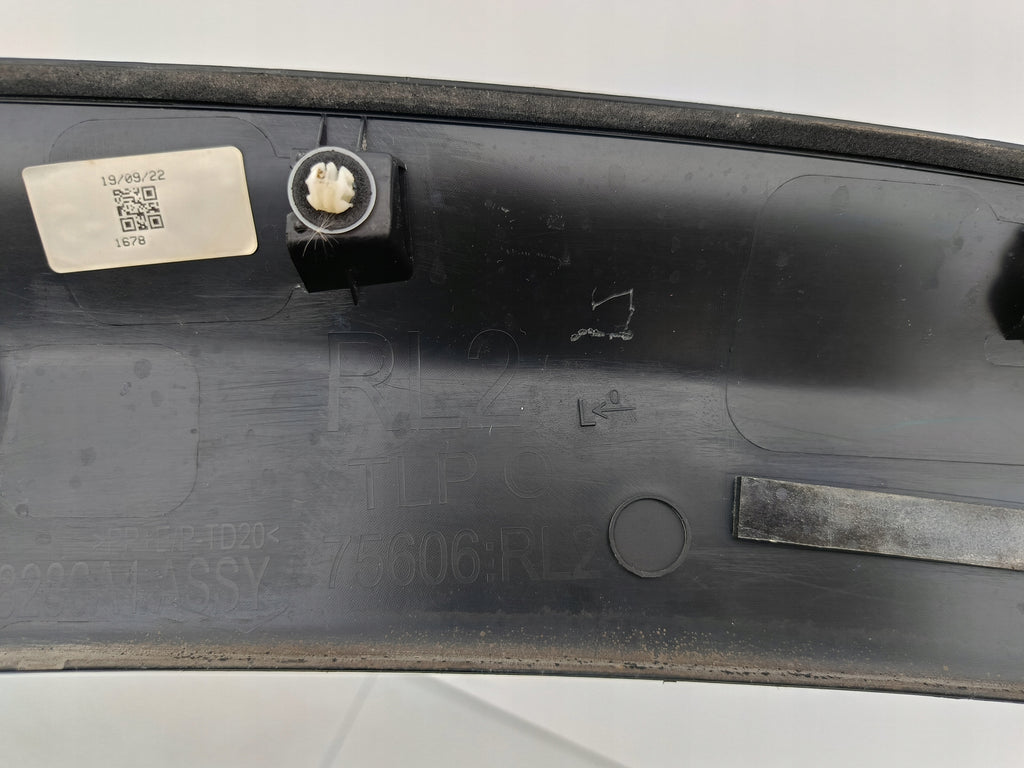 TOYOTA YARIS CROSS 20- KOTFLÜGELLEISTE LINKS HINTEN 75652-K2011
