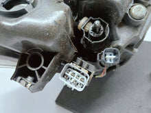 Laden Sie das Bild in den Galerie-Viewer, Toyota Auris II LIFT E18 15- LAMPA LEWA PRZÓD FULL LED EU 81150-02K60