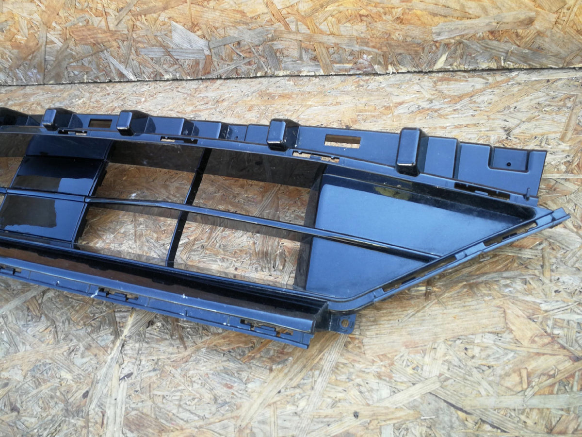 Ford Kuga MK3 Escape ST 19 Grille Grille Grille Front Bumper LV4B-17K945-S — photo 7 of 14